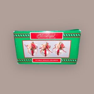 House Of Lloyd Christmas Victorian Romance Ornaments